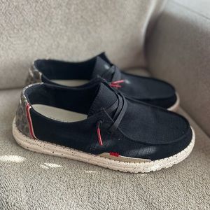 HEY DUDE WENDY JUNGLE BLACK SZ 9